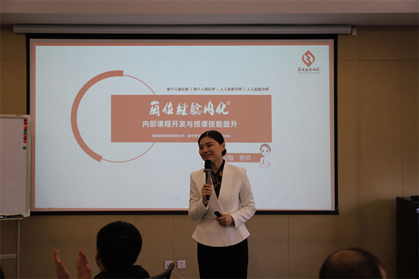 703d382f190f4b499efb730e70bfda48