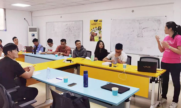 165d070d853446bb955649dd4af680ec