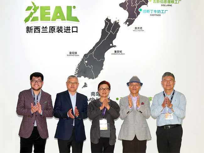 e73875fcbe214bcdb136d4c7d393071c